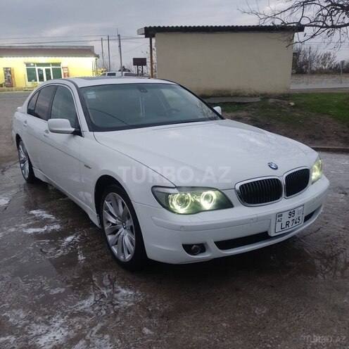 BMW 745 2003, 176,000 km - 4.4 l - Bakı