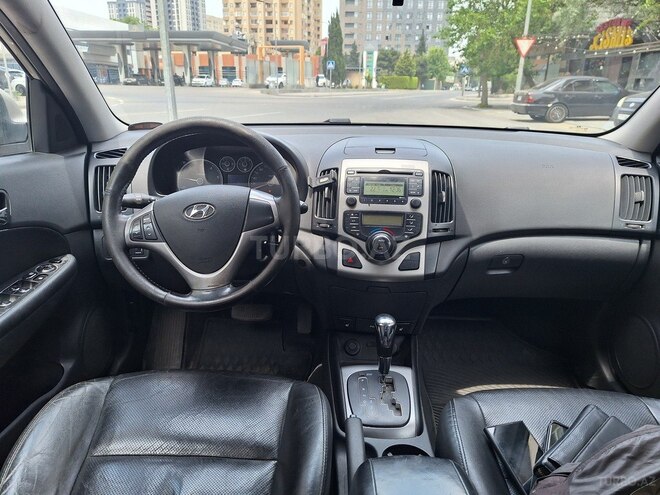 Hyundai i30 2008, 284,500 km - 1.6 l - Bakı