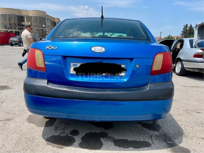 Kia Rio 2008, 324,273 km - 1.4 l - Sumqayıt