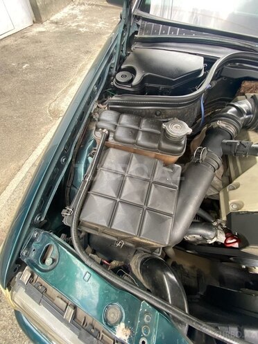 Mercedes C 200 1997, 421,000 km - 0.2 l - Göygöl