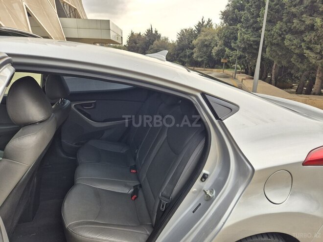 Hyundai Elantra 2011, 188,000 km - 1.8 l - Bakı