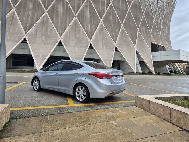 Hyundai Elantra 2011, 188,000 km - 1.8 l - Bakı