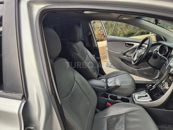 Hyundai Elantra 2011, 188,000 km - 1.8 l - Bakı
