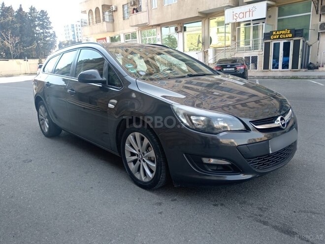 Opel Astra 2014, 193,000 km - 1.4 l - Bakı