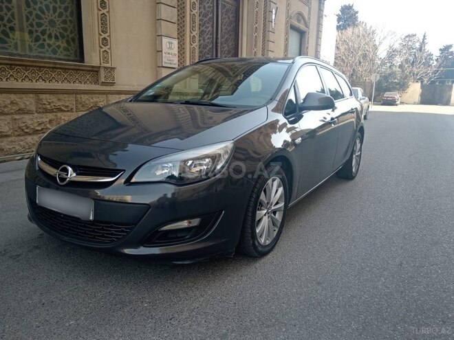 Opel Astra 2014, 193,000 km - 1.4 l - Bakı