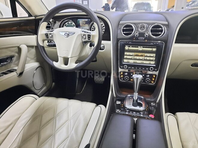 Bentley Flying Spur-15