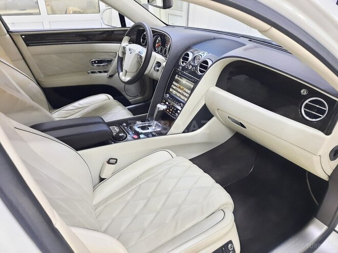 Bentley Flying Spur-18