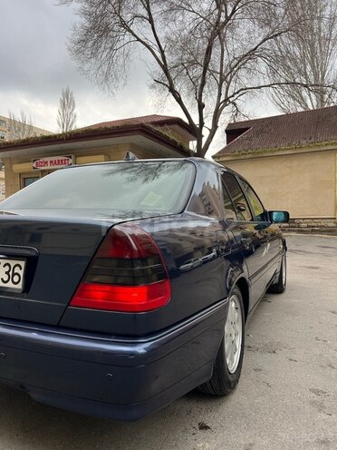 Mercedes C 180 1997, 274,000 km - 1.8 л - Bakı