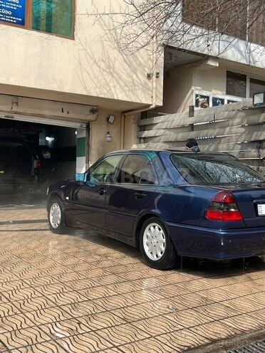 Mercedes C 180 1997, 274,000 km - 1.8 л - Bakı