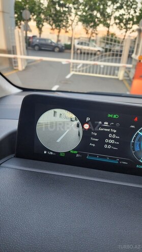 Hyundai Staria 2024, 2,980 km - 1.6 l - Bakı