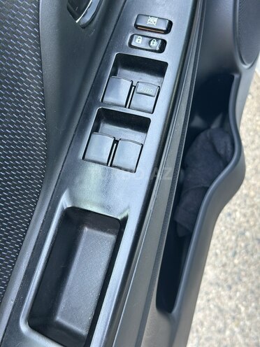 Toyota Vitz 2018, 77,000 km - 1.5 l - Bakı