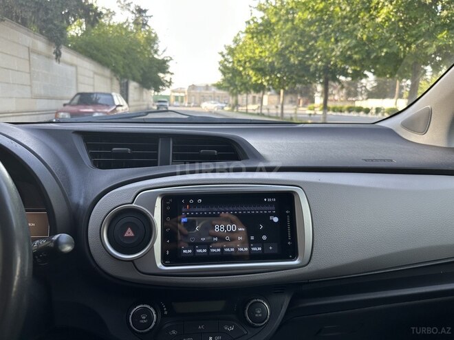 Toyota Vitz 2018, 77,000 km - 1.5 l - Bakı