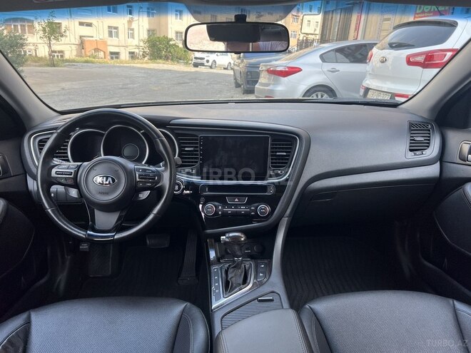 Kia K5-10