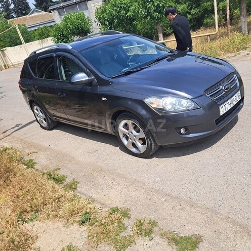 Kia  2008, 250,000 km - 1.6 l - Biləsuvar
