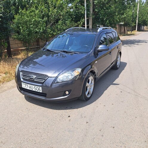 Kia  2008, 250,000 km - 1.6 l - Biləsuvar