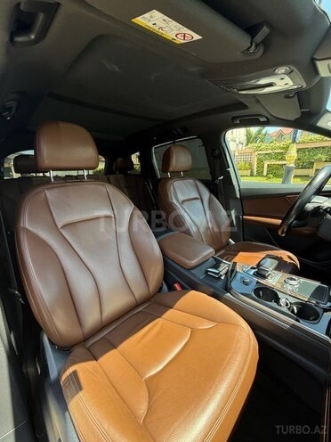 Audi Q7 2015, 185,490 km - 3.0 l - Bakı