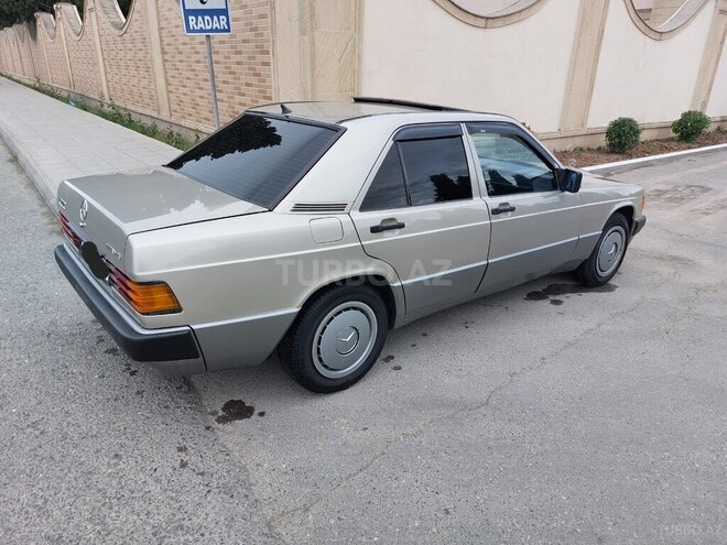 Mercedes 190 1990, 175,745 km - 2.0 l - Bakı