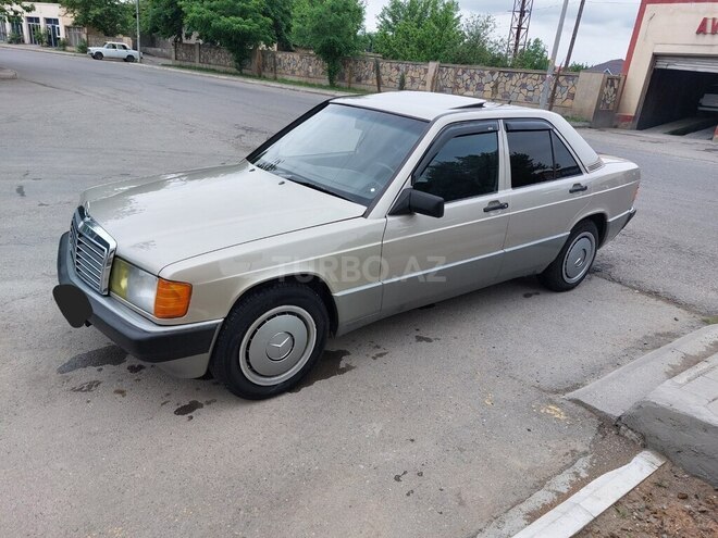 Mercedes 190 1990, 175,745 km - 2.0 l - Bakı