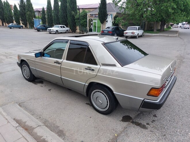 Mercedes 190 1990, 175,745 km - 2.0 l - Bakı