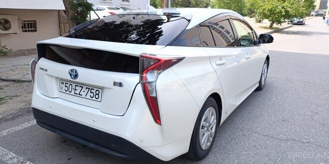 Toyota Prius 2016, 148,871 km - 1.8 l - Bakı