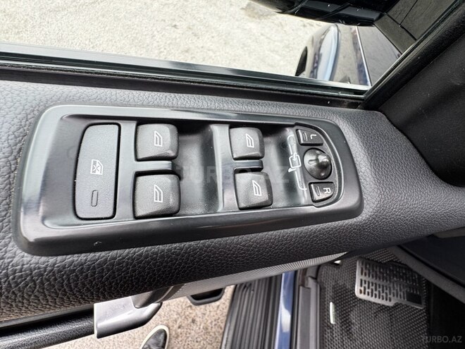 Land Rover Discovery 2014, 130,000 km - 3.0 l - Bakı