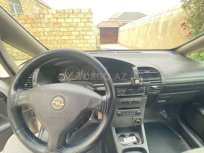 Opel Zafira 2004, 430,000 km - 2.0 l - Sumqayıt