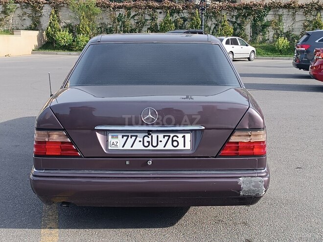 Mercedes E 220 1995, 478,150 km - 2.2 l - Bakı