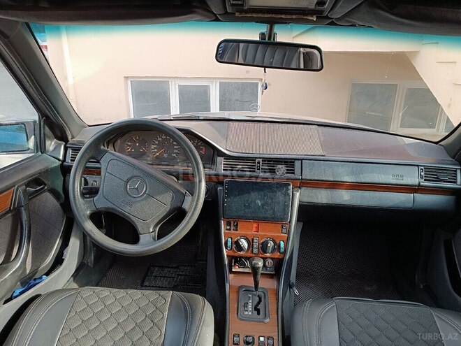 Mercedes E 220 1995, 478,150 km - 2.2 l - Bakı
