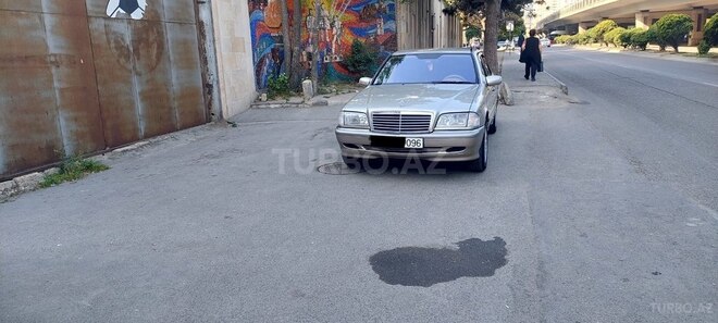 Mercedes C 200 1998, 159,000 km - 2.0 л - Bakı