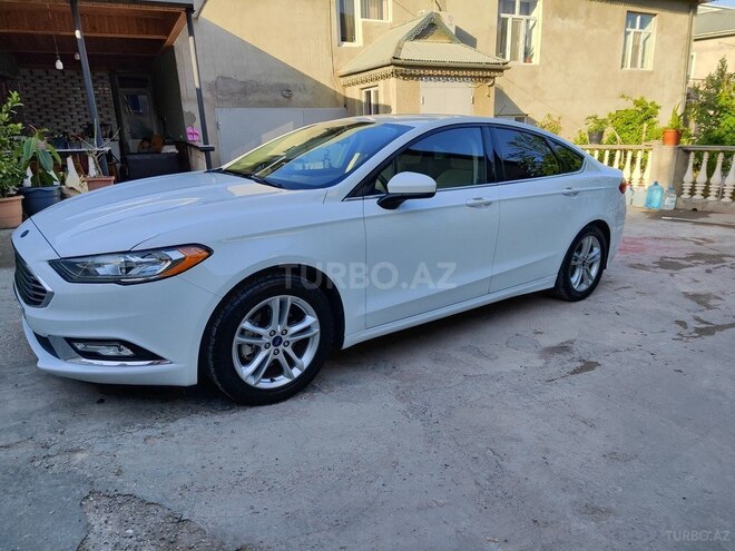 Ford Fusion (North America) 2018, 200,000 km - 1.5 л - Masallı