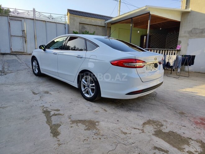 Ford Fusion (North America) 2018, 200,000 km - 1.5 л - Masallı