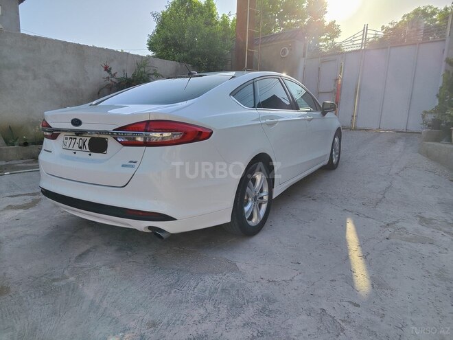 Ford Fusion (North America) 2018, 200,000 km - 1.5 л - Masallı