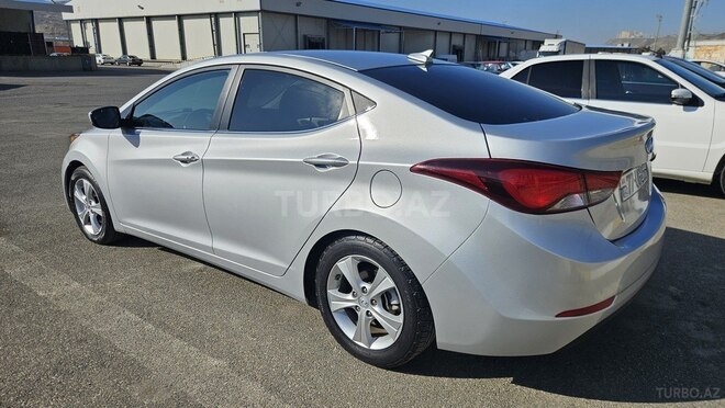 Hyundai Elantra 2015, 217,261 km - 1.8 л - Bakı