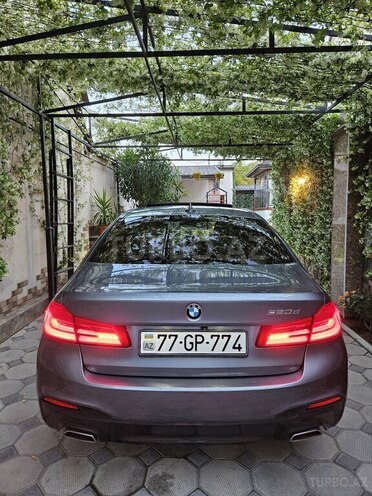 BMW 520 2017, 210,000 km - 2.0 l - Bakı