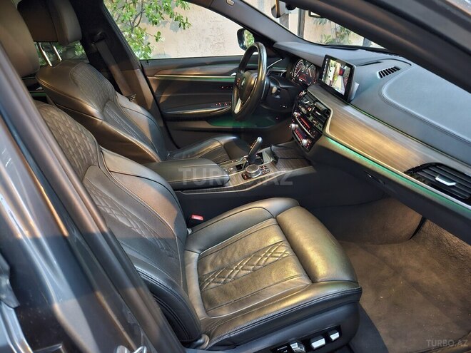 BMW 520 2017, 210,000 km - 2.0 l - Bakı