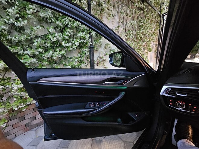 BMW 520 2017, 210,000 km - 2.0 l - Bakı