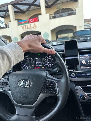 Hyundai Elantra 2016, 187,215 km - 2.0 л - Bakı