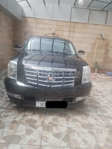 Cadillac Escalade-2