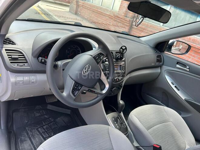 Hyundai Accent 2017, 82,000 km - 1.6 l - Gəncə