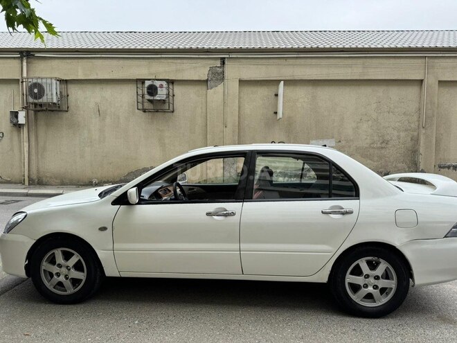 Mitsubishi Lancer 2007, 284,455 km - 1.6 l - Bakı