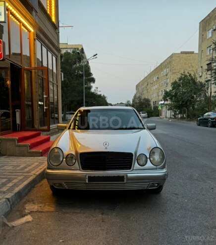 Mercedes E 200 1996, 414,000 km - 2.0 l - Bakı