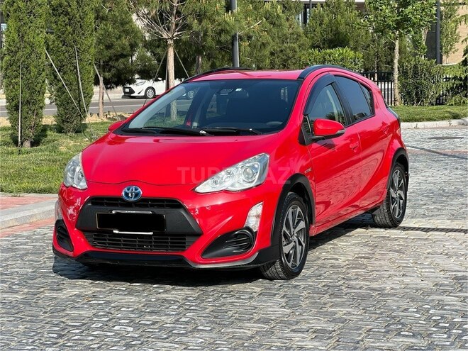 Toyota Aqua 2016, 198,000 km - 1.5 l - Bakı