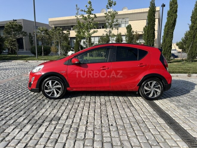 Toyota Aqua 2016, 198,000 km - 1.5 l - Bakı
