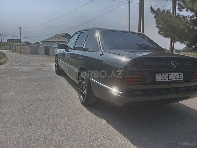 Mercedes E 250 1992, 577,973 km - 2.5 l - Şirvan