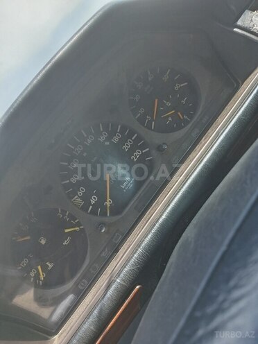 Mercedes E 250 1992, 577,973 km - 2.5 l - Şirvan