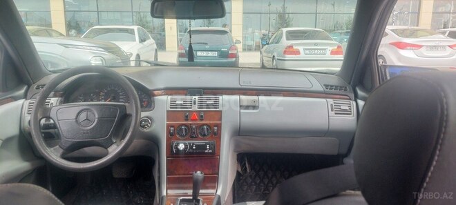 Mercedes E 230 1997, 354,253 km - 2.3 l - Sumqayıt