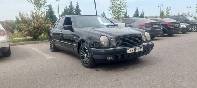 Mercedes E 230 1997, 354,253 km - 2.3 l - Sumqayıt