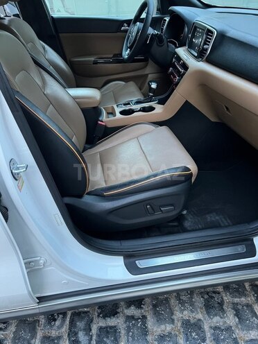 Kia Sportage-17