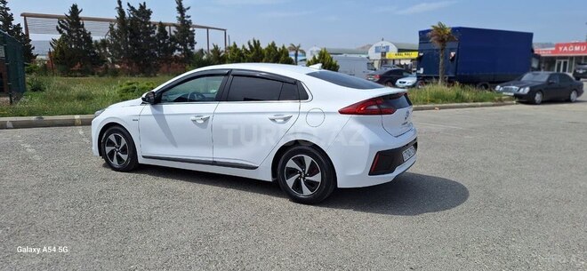 Hyundai IONIQ 2017, 229,600 km - 1.6 l - Bakı