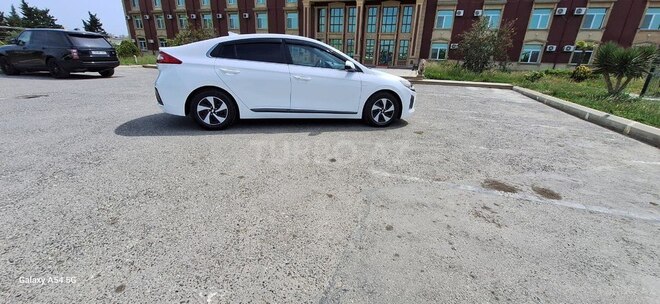 Hyundai IONIQ 2017, 229,600 km - 1.6 l - Bakı